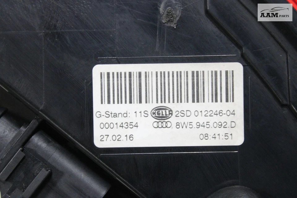 Audi A4 Quattro B9 2017 cuarto trasero derecho luz trasera exterior luz trasera OEM Foto 4 de 4