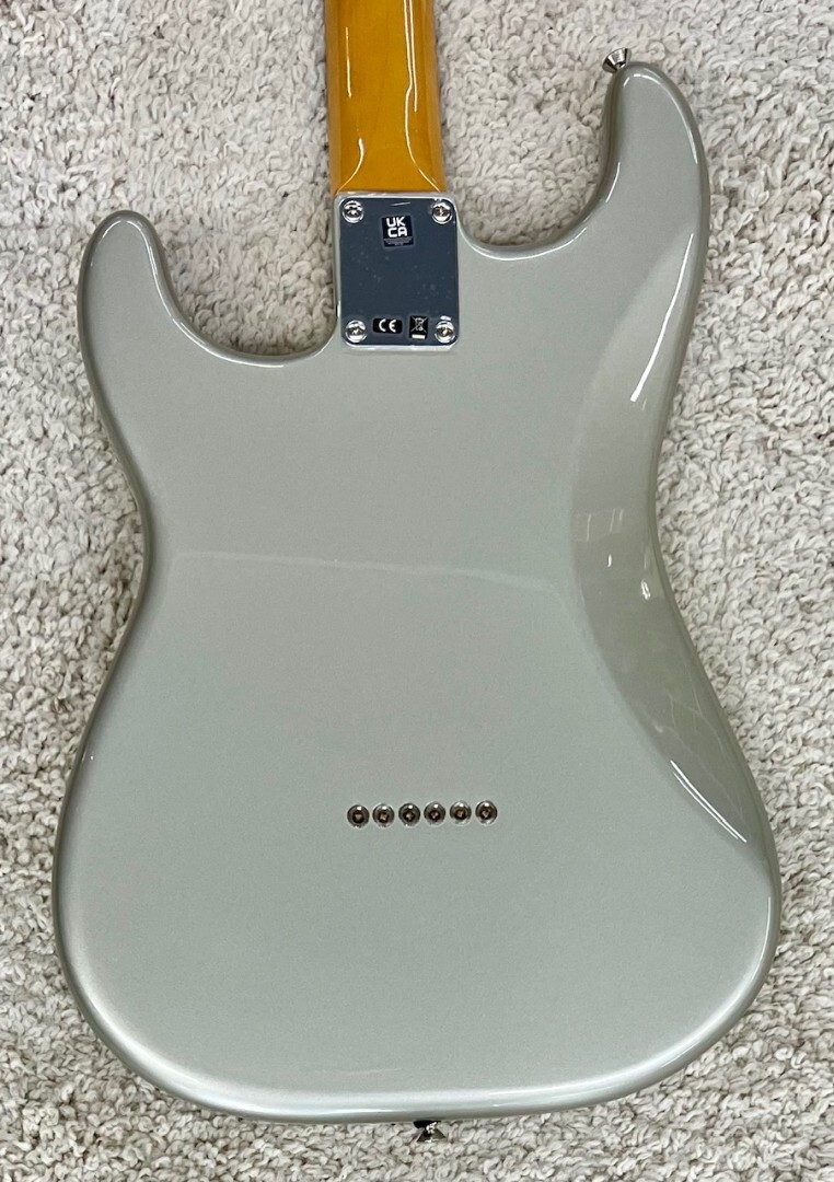 【10692】 Fender Stratocaster silver burst 10692】 Fender Stratocaster silver burst Silverburst Fender