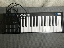 Alesis V25 - 25-key Usb Midi Keyboard W/ Usb Cable
