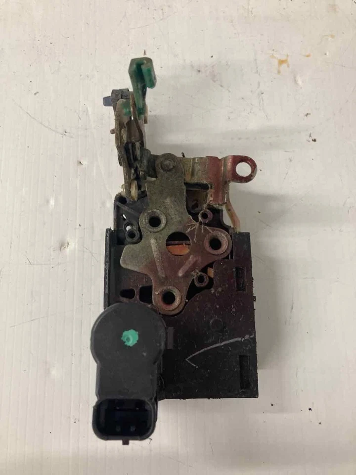 GMC S15 2000 Jimmy Power puerta pestillo cerradura actuador pasajero trasero OEM 16637560 Foto 4 de 4