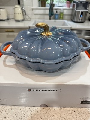 Le Creuset Pumpkin Signature Buffet Casserole 28cm Chambray Gold Knob New in Box