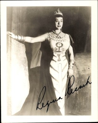 Foto Opernsängerin Regina Resnik, Portrait, Autogramm - 11510901
