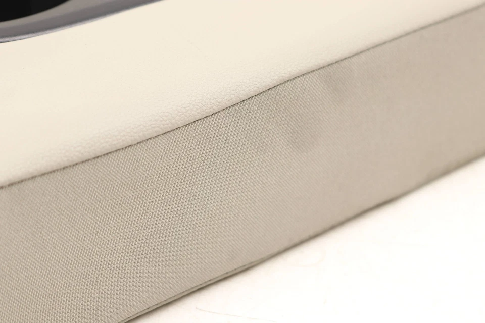 VW Golf Alltrack 2017 - reposabrazos asiento trasero/soporte para copa 5GM885081L Foto 2 de 4