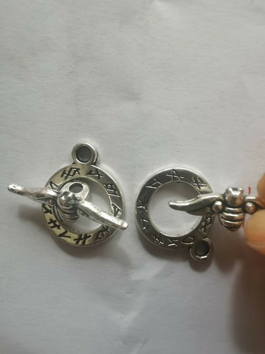 30 Sets Tibetisches Silber Metall Biene Knebelverschluss R10825 - Bild 1 von 2