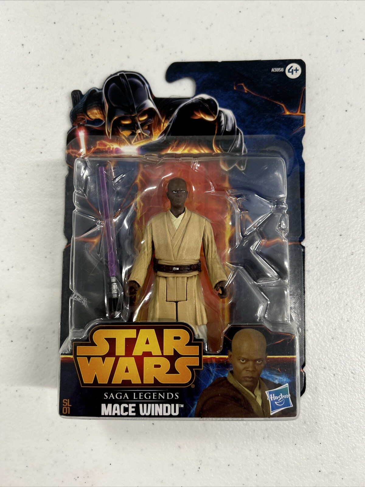 STAR WARS Saga Legends Mace Windu Hasbro - Brand New (slight bubble lift)