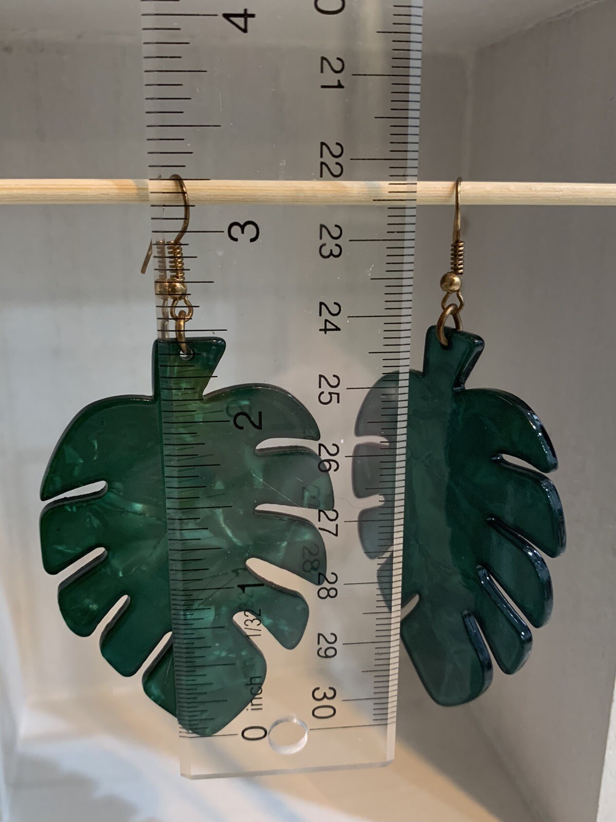 Monstera Leaf Drop Dangle Earrings Pearlesent Acr… - image 2