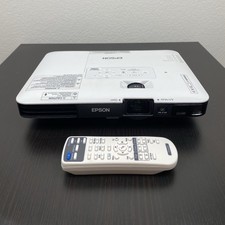 Epson PowerLite 1795F Full HD 3LCD Projector HDMI USB VGA Remote  Cables 28hrs 