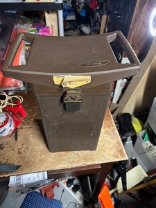 Vintage Victor Woodstream Sport Seat HS9000 Fishing Box / Seat/ Cooler Lititz PA