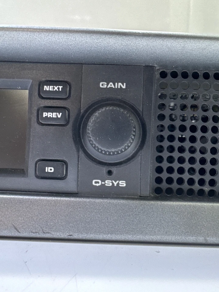 QSC CXD 4.2Q 4 Kanal Netzwerkverstärker (Für Teile) - Bild 3 von 4