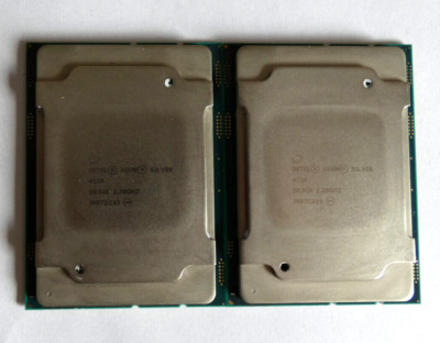 2 Stück Intel Xeon Silver 4114  SR3GK  2.20GHz CPU  Sockel 3647