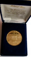 Vintage Ronald Reagan Medal of Merit Republican Task Force Member Token in CASE