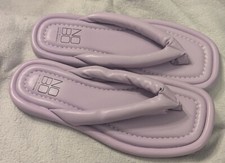 No Boundaries Women's 6 M Lavender Purple Puffy Thong Flip Flop Sandals