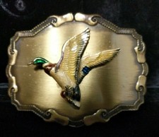 Fashionable Belt Buckle Ornate Mallard Duck Gold Tone Framed Hunting NICE