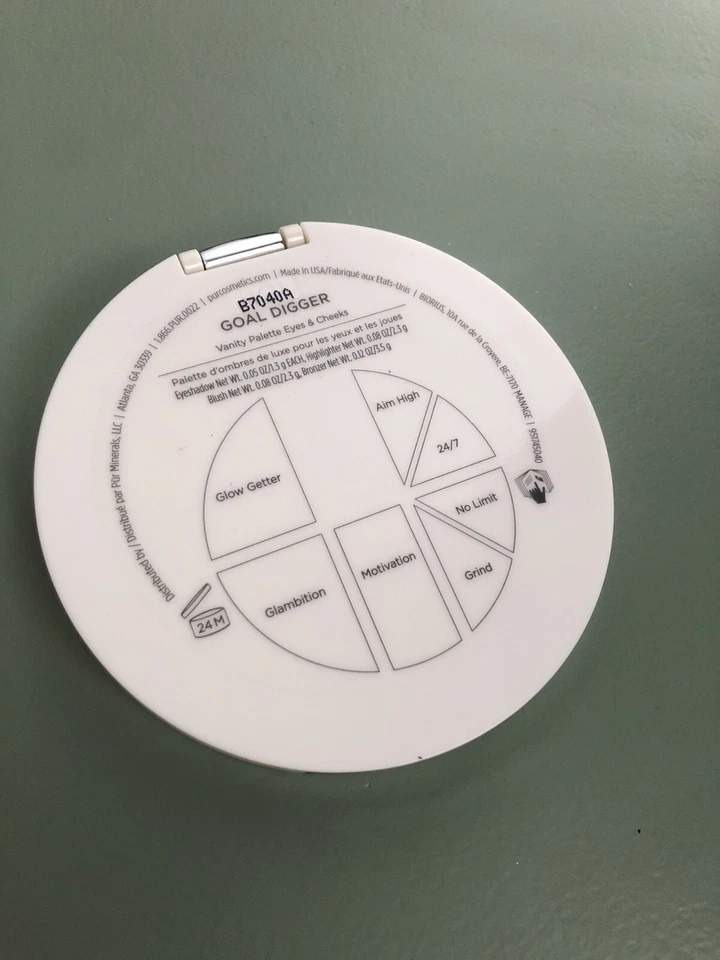 PÜR Cosmetics Minerals Vanity Palette Eyes & Cheek Goal Digger Palette  - Image 3 of 3