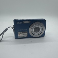 EXCELLENT Nikon Coolpix S210 8.0 MP Compact Digital Camera 3x Zoom - Blue