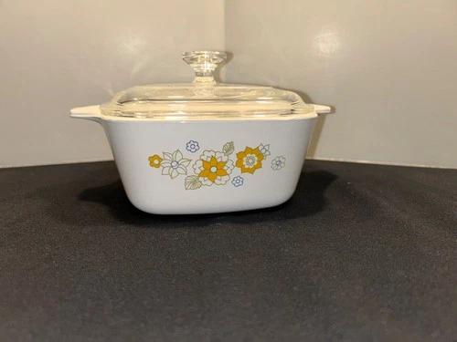 Vintage CorningWare "Floral Bouquet" 2 3/4 Cup Cooking Dish with Pyrex Lid NICE