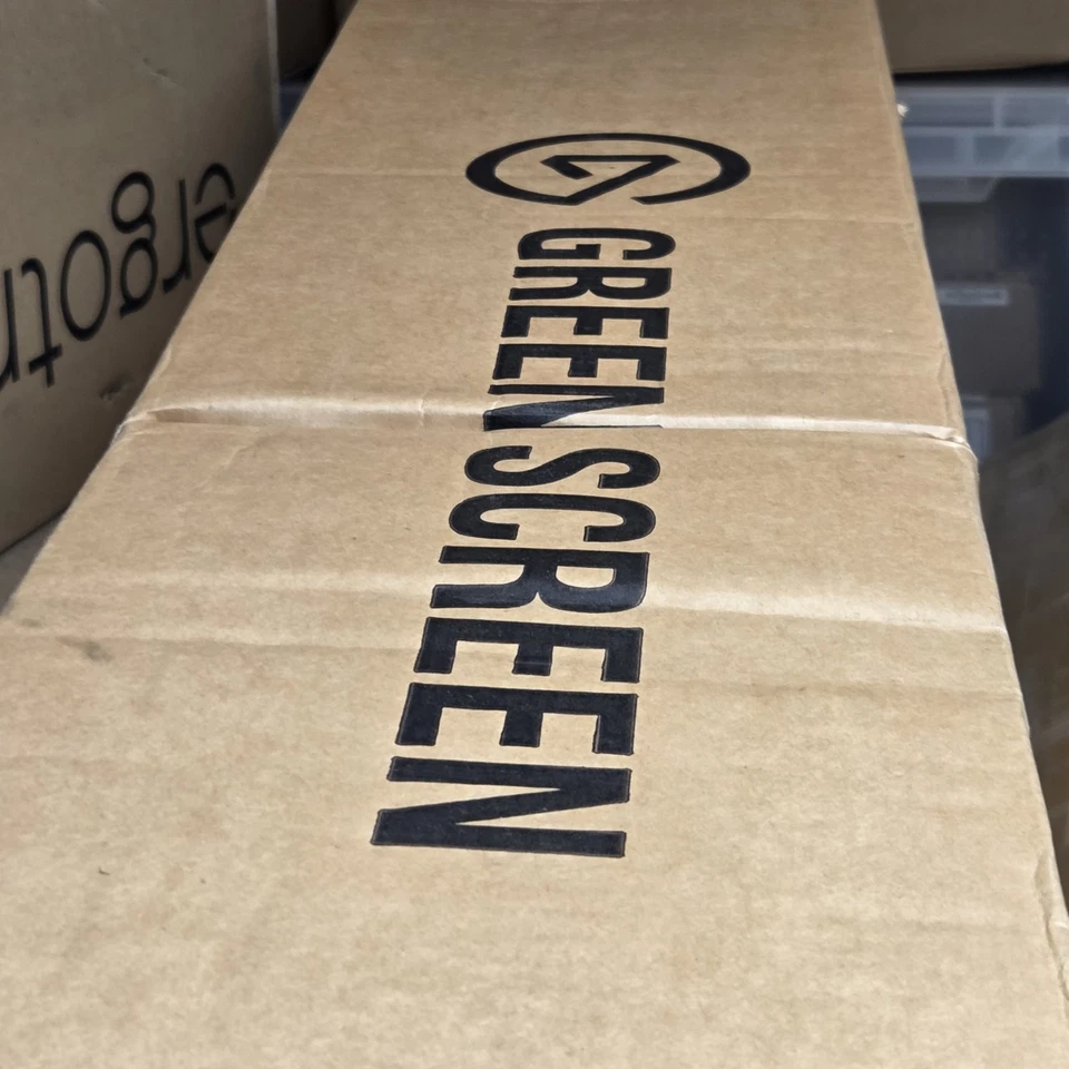 Elgato Green Screen, Portable, Collapsible Hydraulic 148cm x 180cm Model 10GAF9 - Image 3 of 4