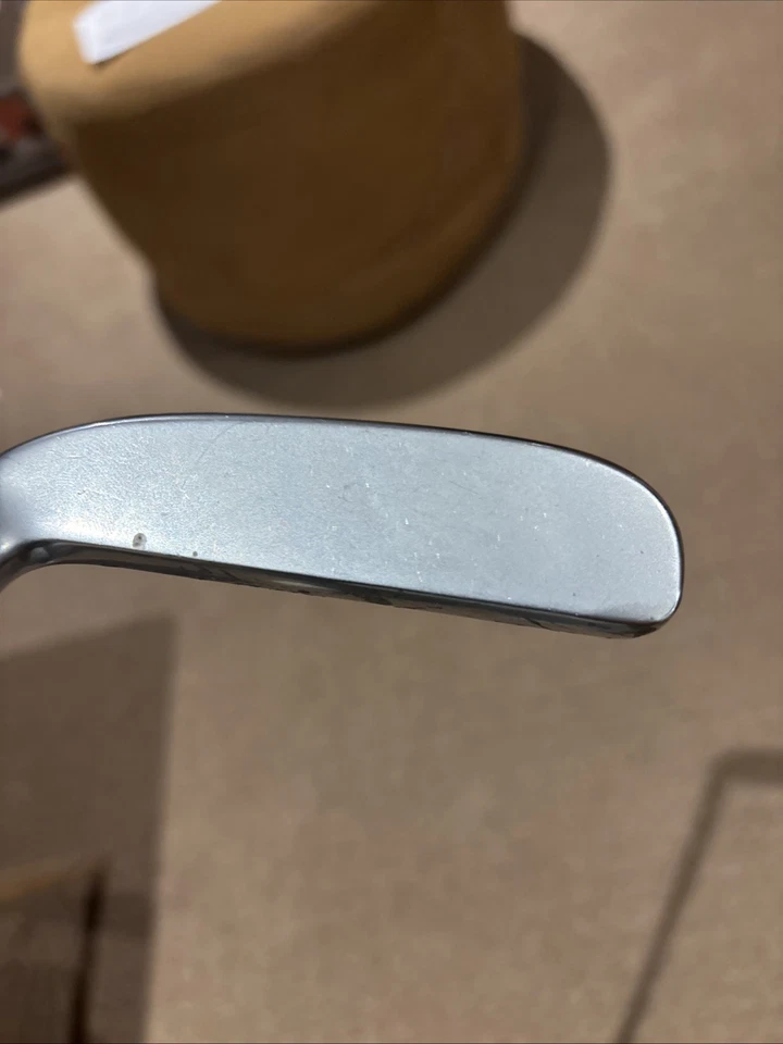wilson staff 8802 putter - Image 4 of 4