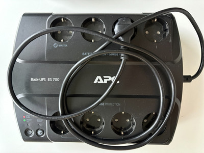 1x APC Back-UP ES 700 USV (BE700G-GR) Überspannungsschutz & Notstro + TYP 340-2
