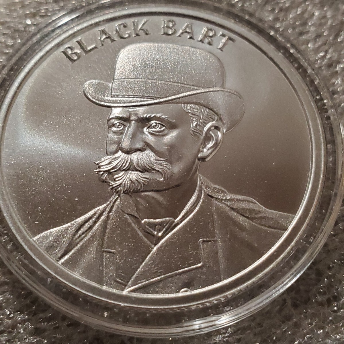 Black Bart 1 oz .999 silver Wild West Legends Gun slinger colt 45