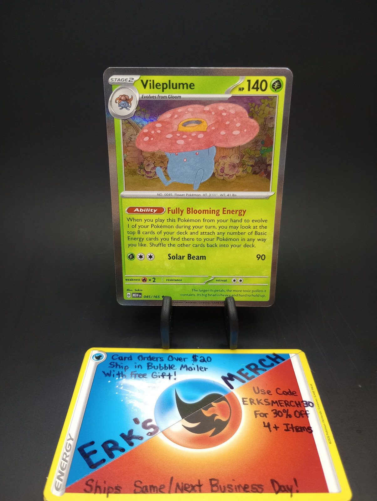 Vileplume 045/165 English 151 Holo Rare Pokemon Card 