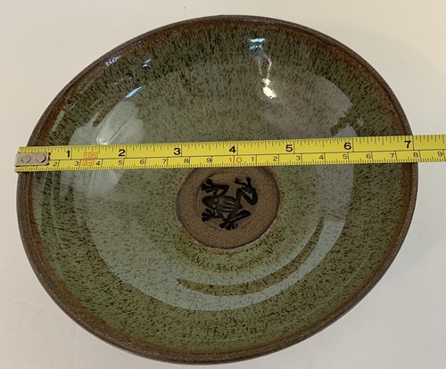 Signed Art Pottery Bowl Speckled Pattern Green Stamped Embossed Frog Bottom - Picture 9 of 10