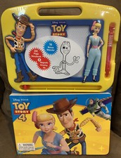 DISNEY TOY STORY 4 MAGNETIC DRAWING KIT/BOOK/STENCILS USE OVER  OVER FUN CUTE 