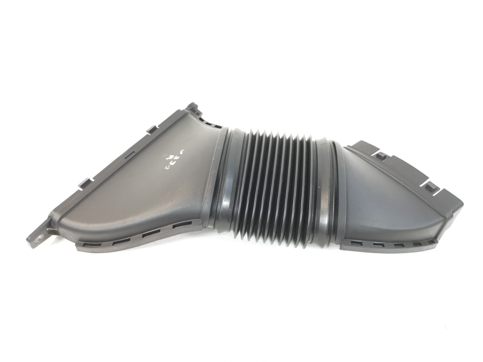 Maserati Levante 3.0 AWD 2017 Engine Right Side Air Cleaner Intake Duct OEM