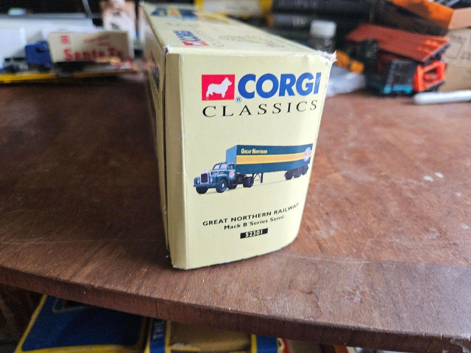 CORGI, 1 64TH GREAT NORTHERN FREIGHT TRUCK AND TRAILER, BOXED, NOS - Image 3 of 4