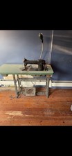 Singer Industrial Sewing Machine w/ Table  Motor   Heavy Duty, Working