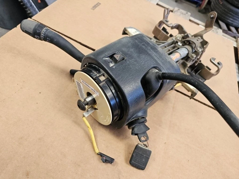 02-07 Ford F250 F350 Super Duty USADO 6.0L 4x4 Columna de inclinación de dirección con llave enviada Foto 2 de 4