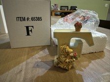 VINTAGE Disney Classic Winnie the Pooh Alphabet Letter "F Michel Co Figurine