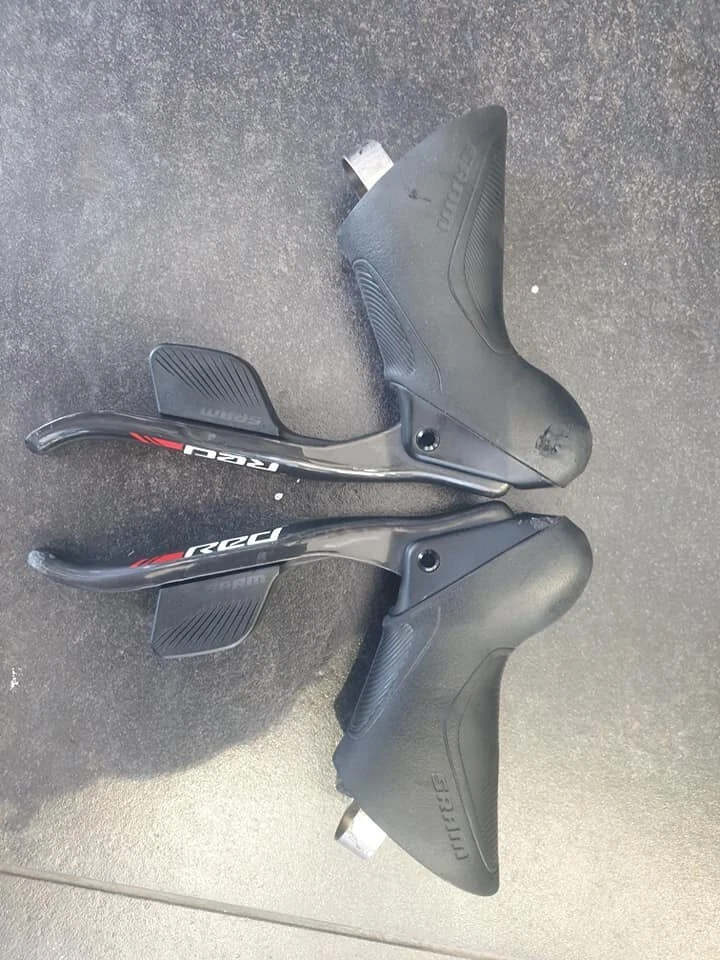 11-скоростные тормозные переключатели обода SRAM Red eTap - Изображение 3 из 4