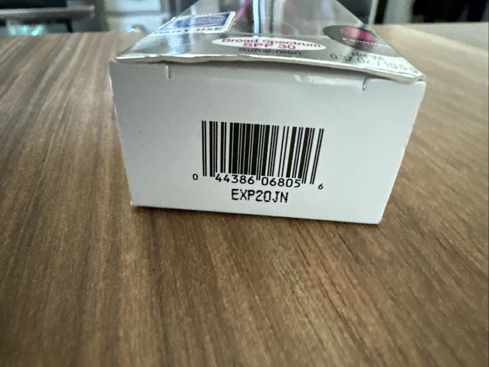 Physicians Formula InstaReady Full Coverage Concealer 6805 Light Expired - Image 4 of 4