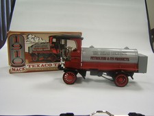 Vintage Ertl Texaco 1910 Mack Tanker Truck diecast metal coin bank in box 12