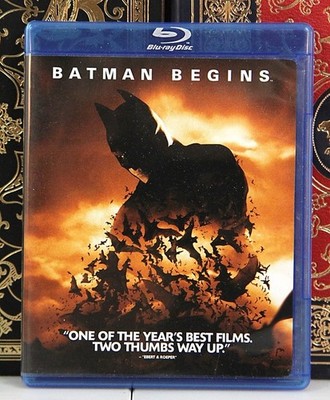 BATMAN BEGINS -- BLU-RAY -- I SHIP BOXED