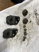 1995-1999 Mitsubishi Eclipse Radiator Bracket Set 4g64 2.4l D54