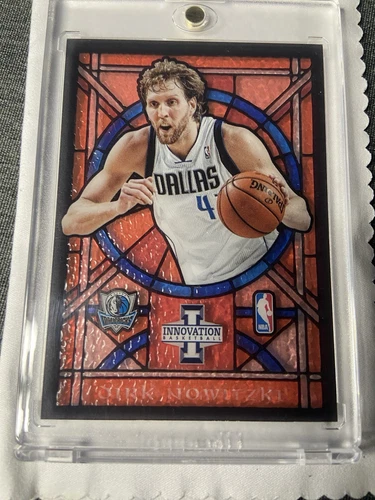 Dirk Nowitzki 2012-13 Panini Innovation #43 Stained Glass 🔥