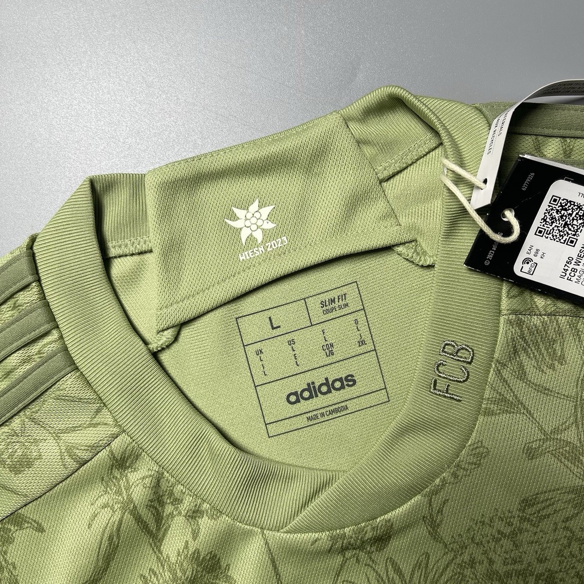 BAYERN ADIDAS 2023/2024 FOOTBALL OKTOBERFEST JERSEY #7 GNABRY SIZE