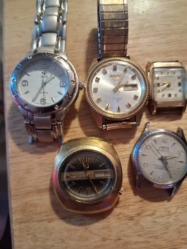 Five Vintage Watches Jaro Seiko Bulova Cort B&R