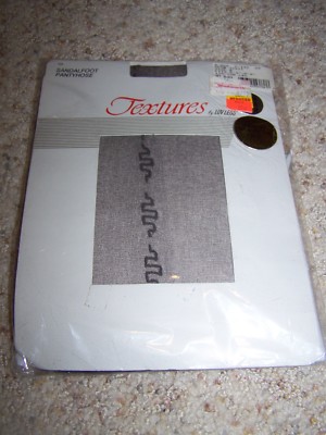 Womens LUV LEGS Textures Sandalfoot PANTYHOSE Off Black SIZE B New DESIGN