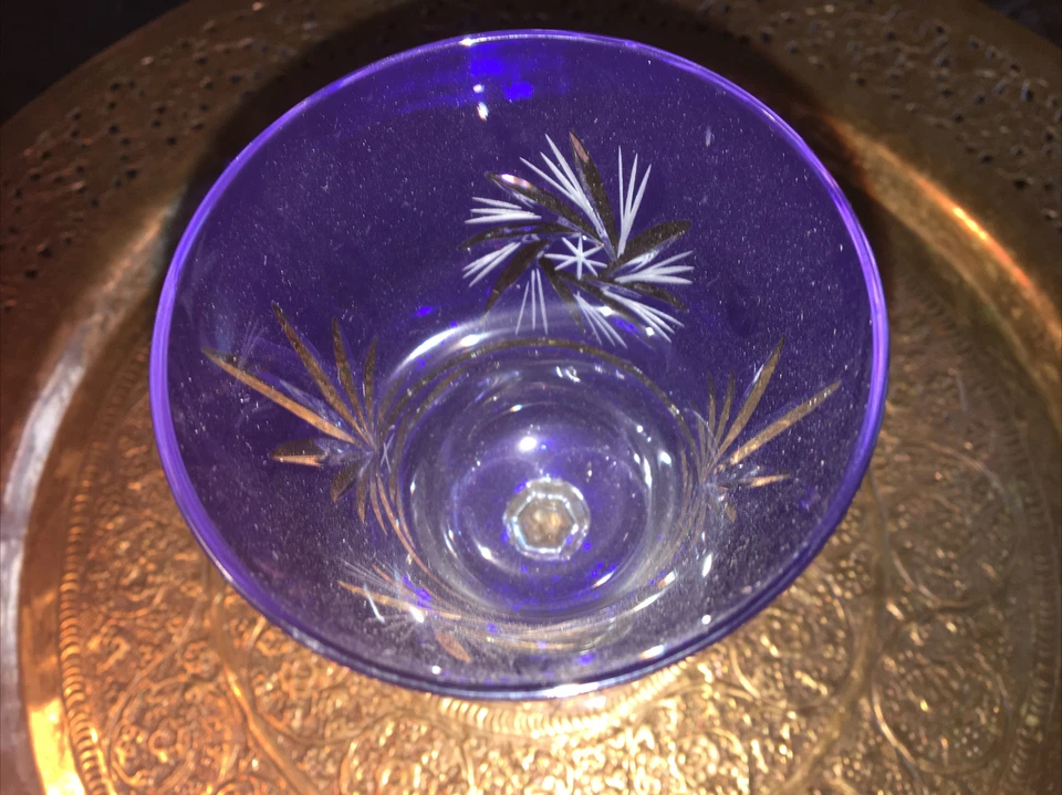 Cut to clear Crystal Wine / Hock Glass / Goblet blue glass cut to clear - Image 3 of 4