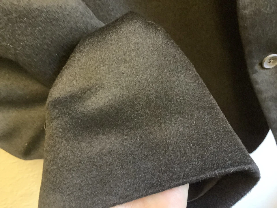 Blazer de cachemir Loro Piana para hombre negro 2 botones cepillado Arnold Brant Canadá Foto 3 de 4