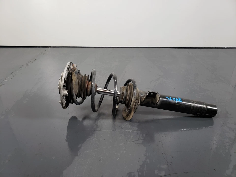 ✅ 13-15 OEM BMW F30 Active Hybrid 3 suspensión delantera izquierda muelle puntal Foto 2 de 4