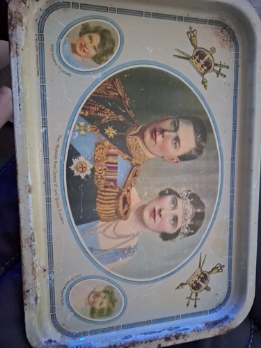 King George VI and Queen Elizabeth Tray WILLOW PRODUCTION Antquie Over 90 Years - Picture 1 of 14
