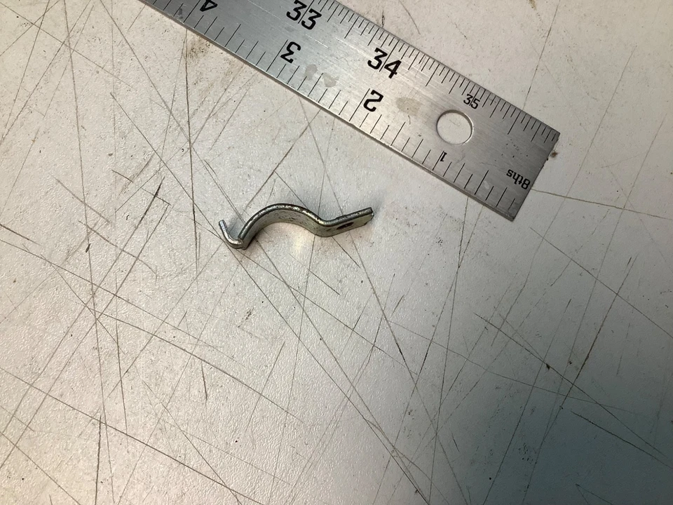 NOS 1967 1969 1970 1971 Ford econoline E100 backup lamp switch actuator retainer Foto 4 de 4