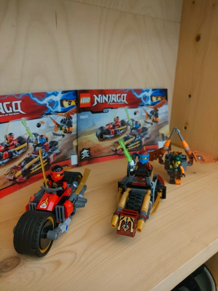 LEGO Ninjago 70600 Ninja Bike Chase, foto 2 di 5