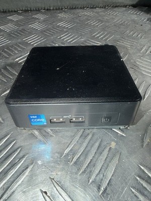 Intel NUC 11TNK Mini PC Intel i5-1135G7 8GB DDR4 256GB NVMe - (8033)