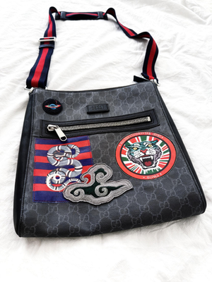 Gucci GG Supreme Crossbody Messenger Bag | eBay