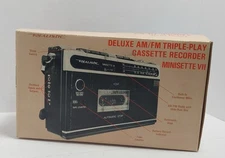 VTG Realistic Triple Play Cassette Recorder AM FM Radio 14-803 No Antenna READ